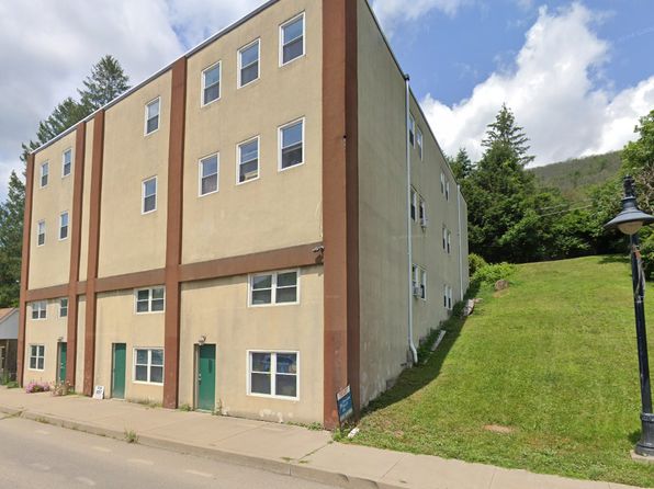 36 W Main St APT 404