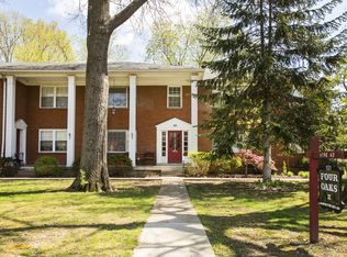 101 Sage Rd #1, Louisville, KY 40207