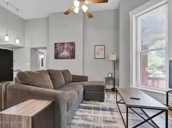 1156 S Brook St, Louisville, KY 40203