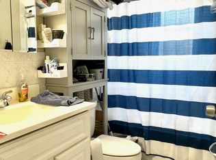 (Undisclosed Address), East Islip, NY 11730