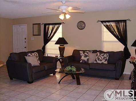 4th image of 6850 Arbor Springs Dr