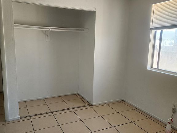 4th image of 73829 Sunnyslope Dr #A