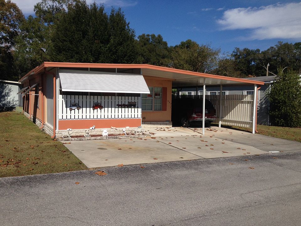1st image of 3150 NE 36th Ave Lot 527