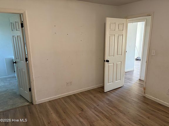 4th image of 3620 Brussels Street #1