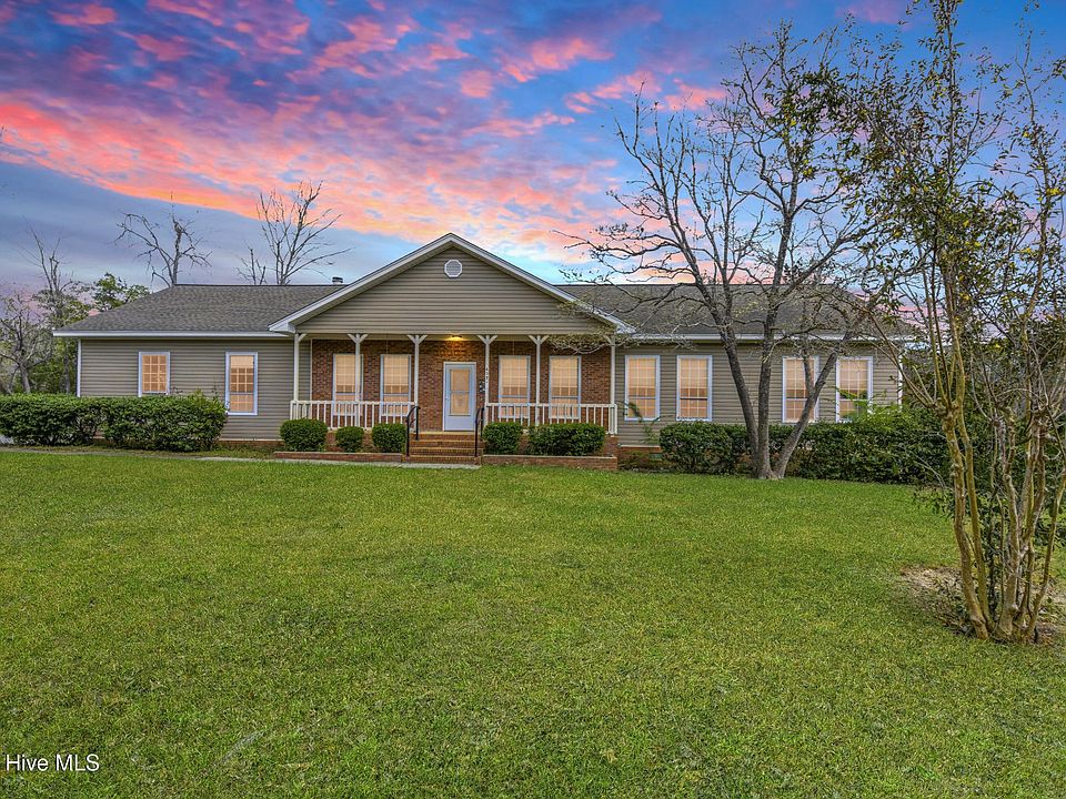 1st image of 632 Ravenswood Road