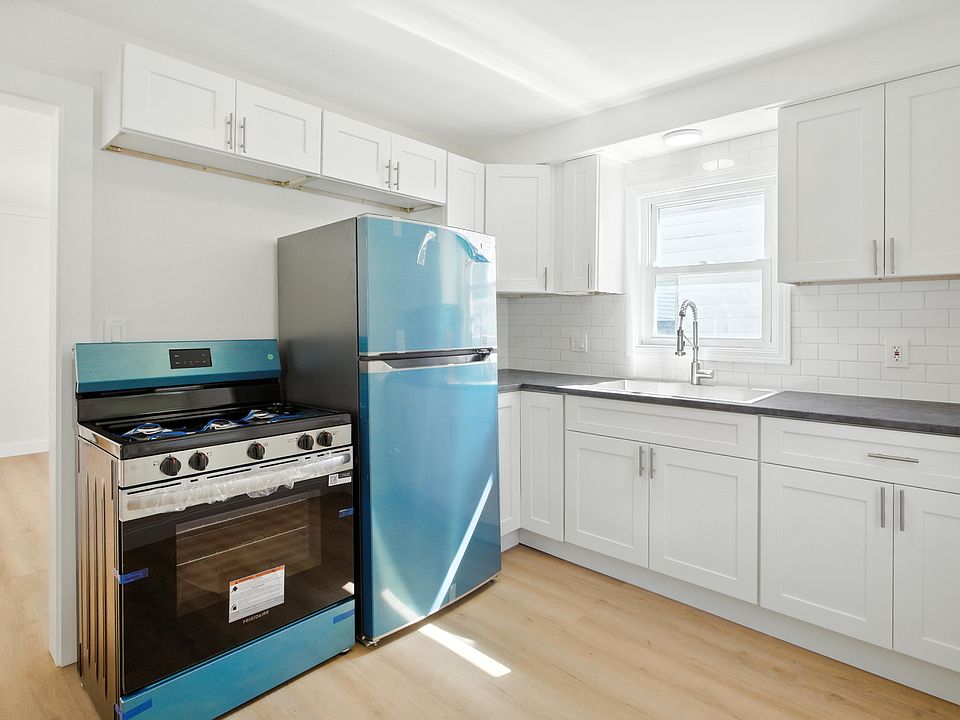Newly Updated Kitchen