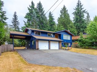 12207 11th Dr SE, Everett, WA 98208