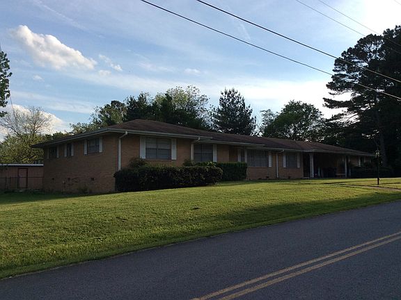 3rd image of 103 Dogwood Cir