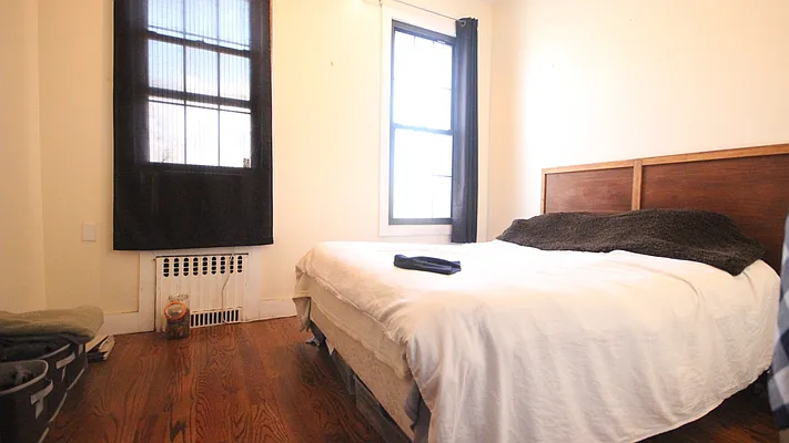 Rented by Nooklyn NYC LLC | media 10