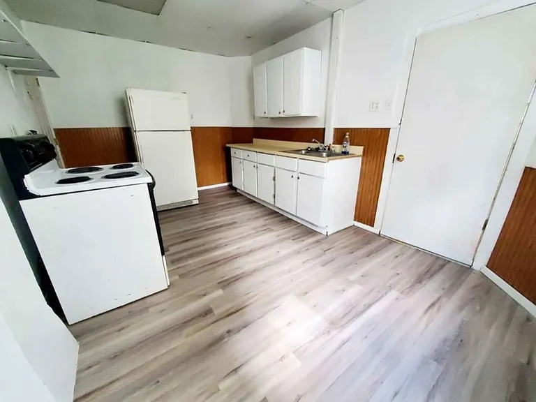 85 Church St #1 — Photo 5