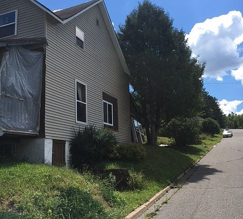 2nd image of 102 E Boyington St