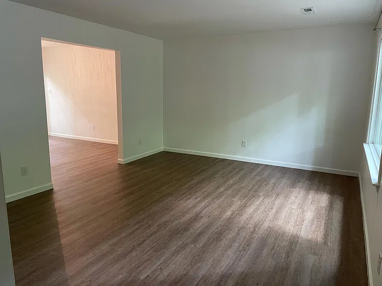 608 Carolina Ave — Photo 7