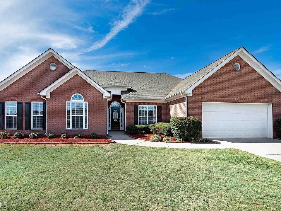 1st image of 1003 Clover Leaf Dr