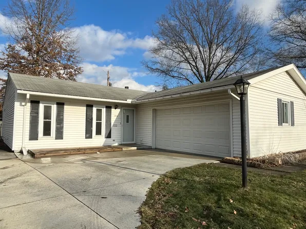286 Rowan Dr, Berea, OH 44017