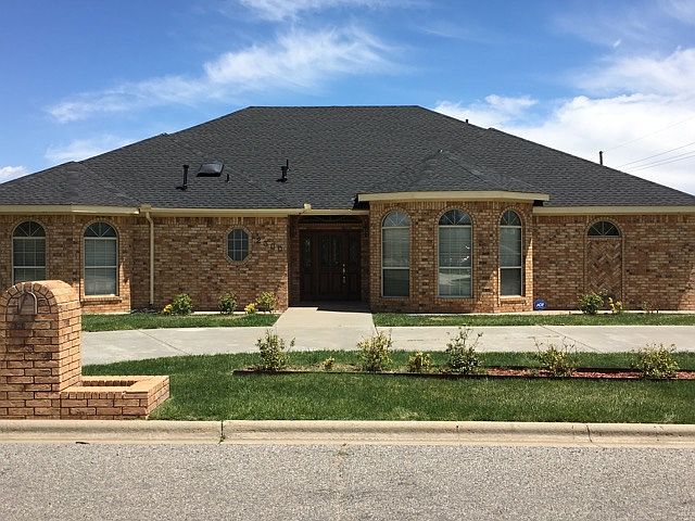 1st image of 2300 Dogwood Ln