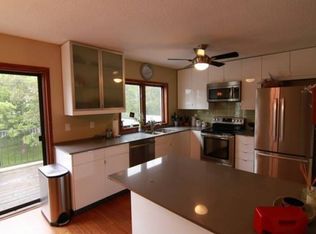 220 3rd Ave NE, Minneapolis, MN 55413