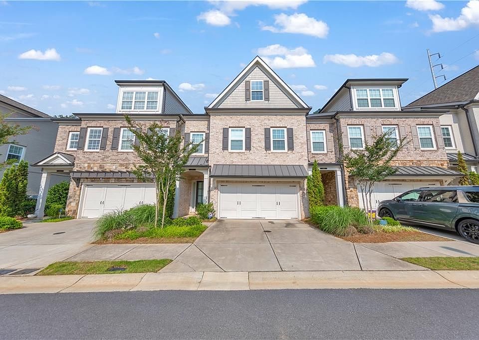 1st image of 3287 Artessa Ln NE
