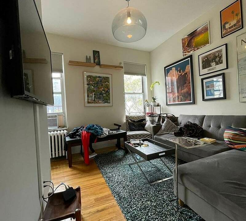 1st image of 50 Horatio St APT 16
