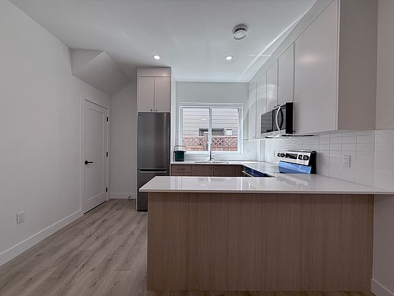 3rd image of 16767 21st Ave #B