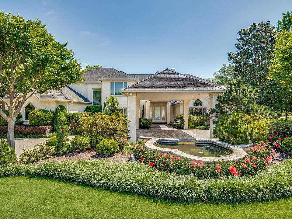 1321-n-cottonwood-valley-cir-irving-tx-High-Res-1.jpg