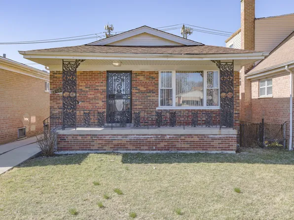 8906 S Halsted St, Chicago, IL 60620