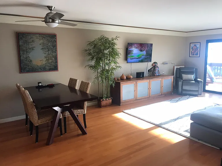 2960 Union St #303 — Photo 7