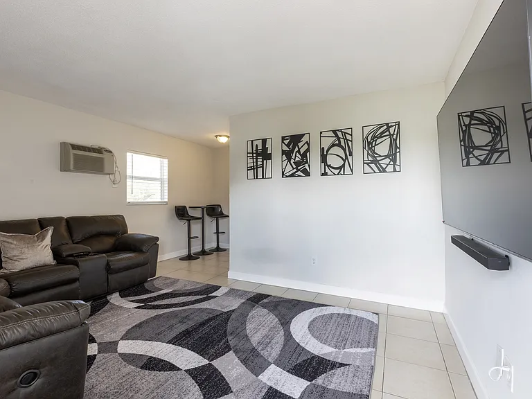 5755 NW 7th Ave — Photo 5