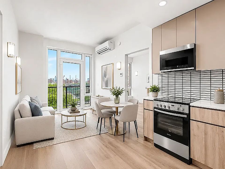1st image of 91 Bruckner Blvd #742
