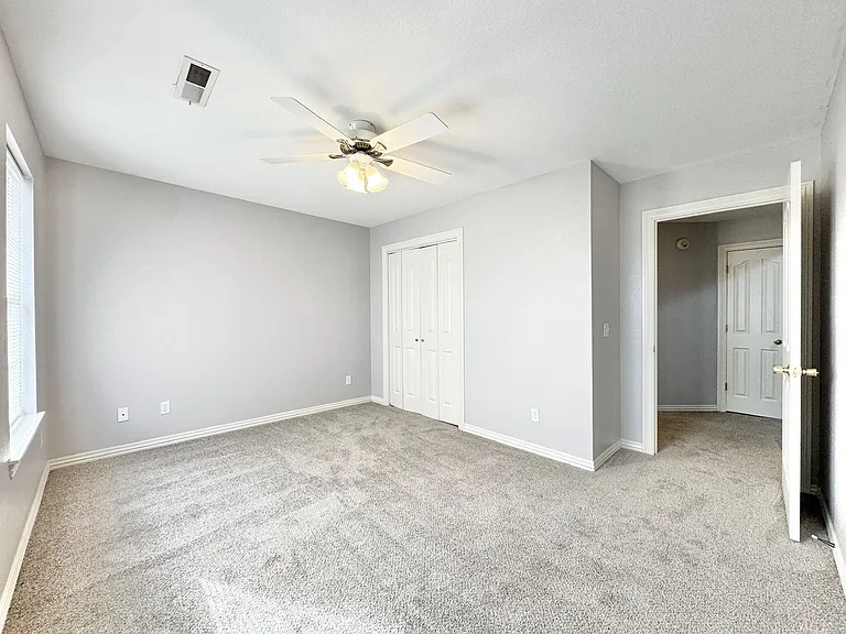 3834 E Chadwick Dr — Photo 31