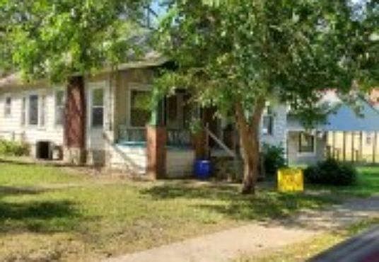 1st image of 525 Ballentine Ave #A