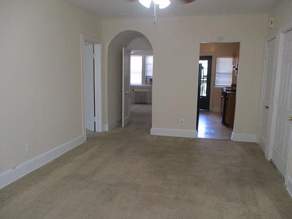 3rd image of 106 Pennsylvania Ave APT C3