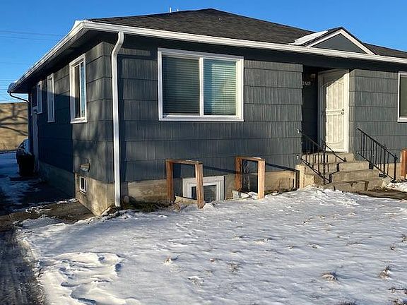 3rd image of 2417 E 1st Ave