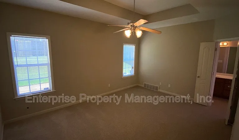 10204 Sutton Ridge Ln — Photo 10