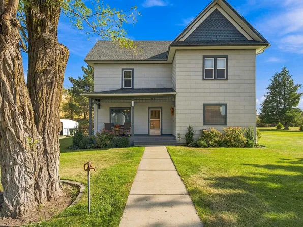 318 C St, Endicott, WA 99125