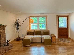 30 Apple Rd, New Paltz, NY 12561