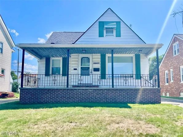 6207 Hampstead Ave, Parma, OH 44129