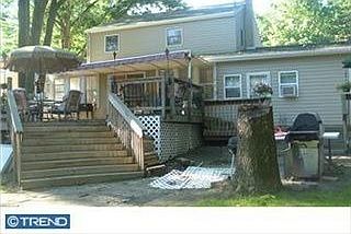 4th image of 814 Liberty Dr