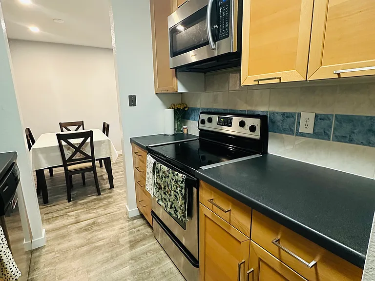 7226 Shelter Creek Ln — Photo 18