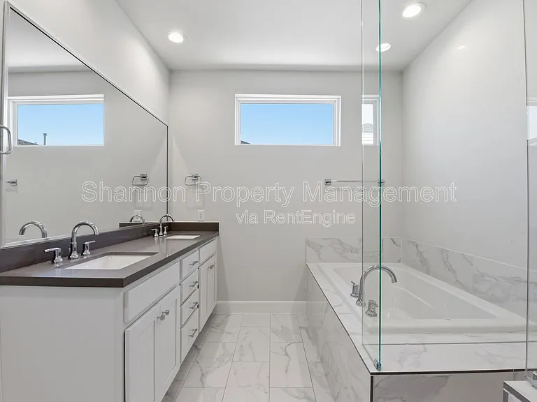 3024 Charline Ave — Photo 28