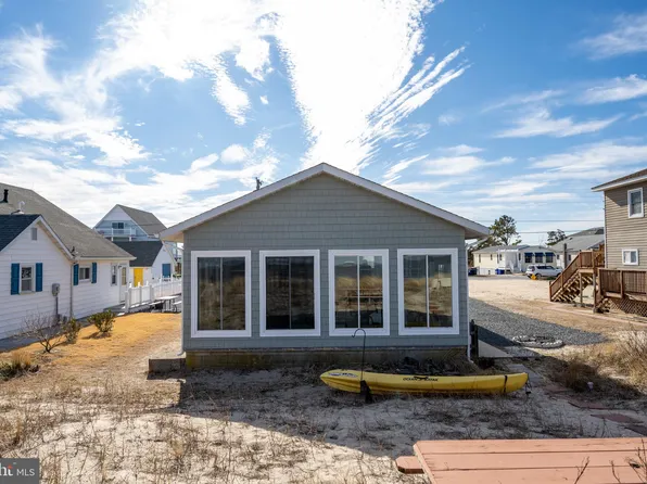 9297 Shore Dr, Milford, DE 19963