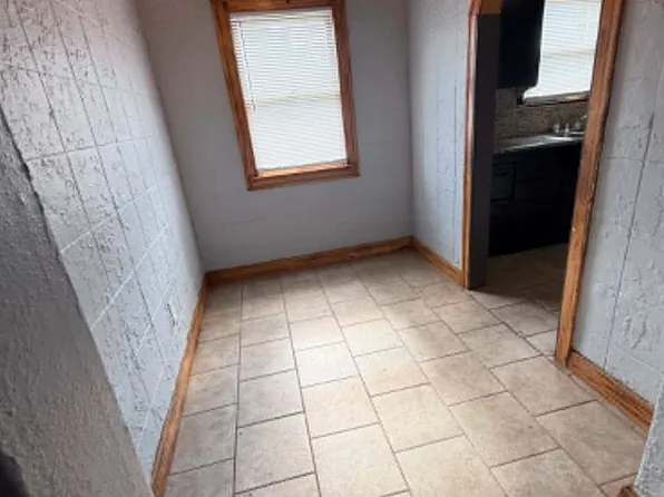 2433 NW 22nd St, Oklahoma City, OK 73107