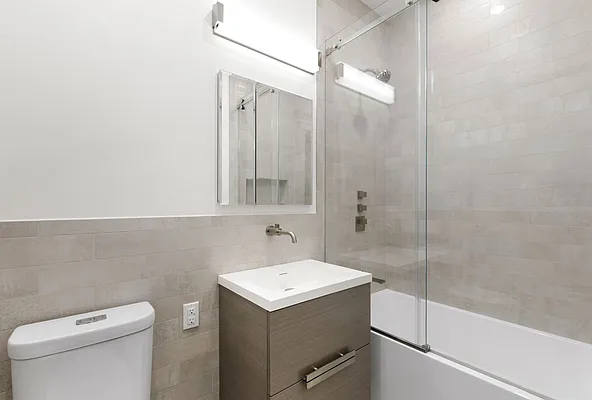 Rented by Compass | media 39