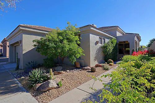 6747 E Eagle Feather Rd Photo 1