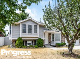 1044 E Annabelle Ln, Sandy, UT 84094
