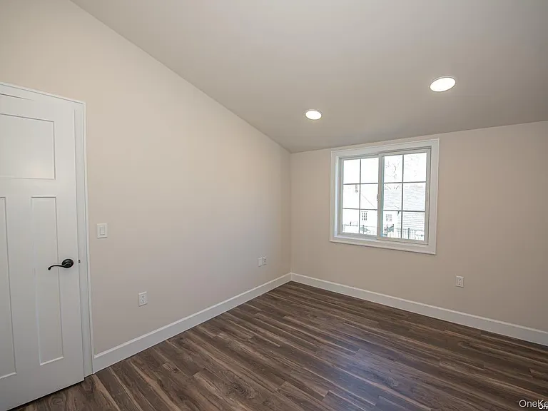 1090 New York Ave #PENTHOUSE — Photo 10