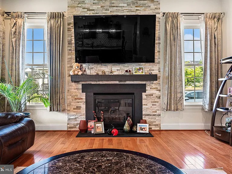 602 Dolmens Ln — Photo 21