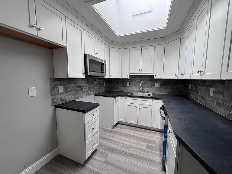 444 Lafayette Rd #3 — Photo 3