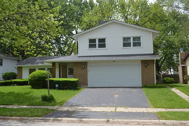 2813 Knollwood Pl photo 1
