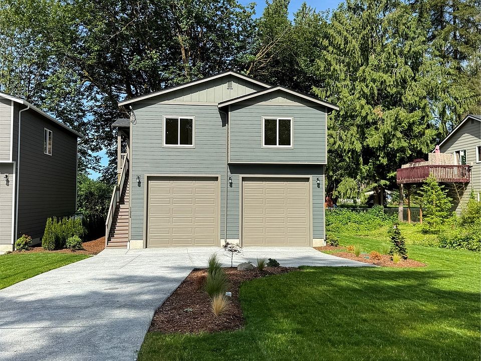 1st image of 11326 183rd Drive NE