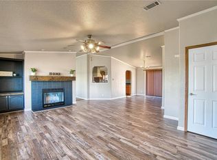 4183 W Country Club Blvd, Elk City, OK 73644